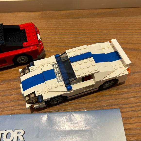 LEGO Creator Highway Transporter Retired 2009 - Picture 6 of 9